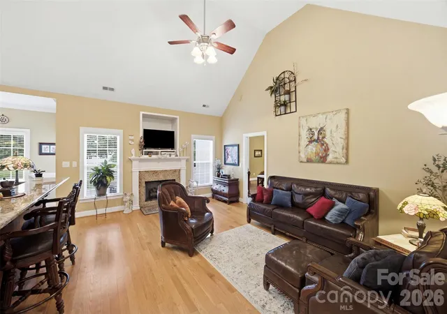 Photo 4 of Sale Pending at 684 Pitts Rd, Catawba, SC 29704 | MLS# 4403837 | Listing updated on 2026-08-29