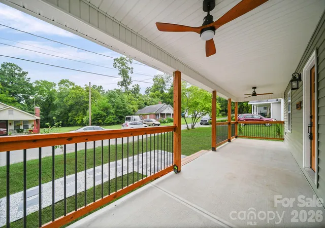 Photo 3 of Single family home for sale at 1135 Graham St, Chester, SC 29706 | MLS# 4403838 | Listing updated on 2026-08-28