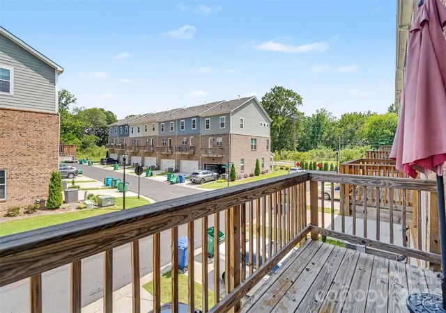 Photo 3 of Townhouse for sale at 10024 Hemingway Pl, Charlotte, NC 28227 | MLS# 4403858 | Listing updated on 2026-08-26