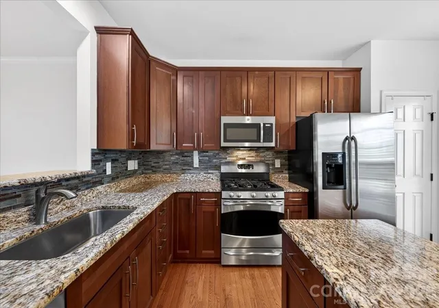 Photo 2 of Townhouse for sale at 268 W Bland St, Charlotte, NC 28203 | MLS# 4403860 | Listing updated on 2026-09-13