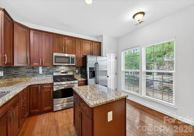 Photo 3 of Townhouse for sale at 268 W Bland St, Charlotte, NC 28203 | MLS# 4403860 | Listing updated on 2026-09-13