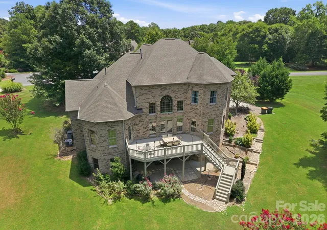 Photo 4 of Single family home for sale at 579 Morning Glory Ct, Clover, SC 29710 | MLS# 4403862 | Listing updated on 2026-08-30