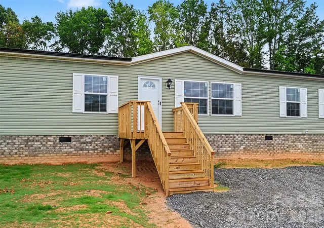 2nd image of 3032 Drake Cir, Shelby, NC 28152 | MLS# 4403903