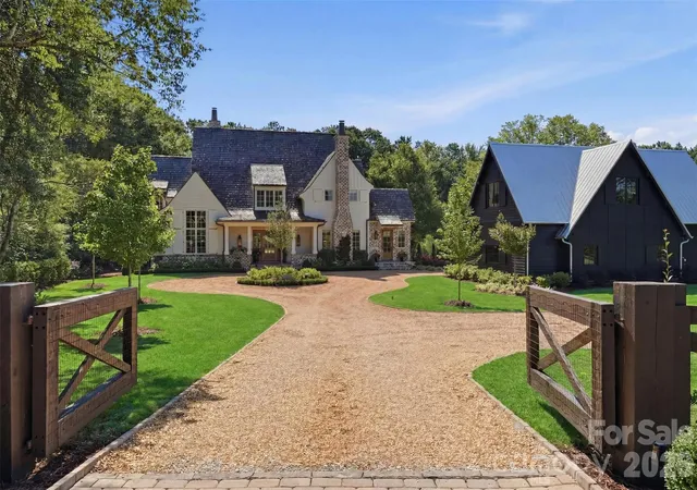 Photo 1 of Single family home for sale at 1212 Gardendale Rd, Fort Mill, SC 29708 | MLS# 4403913 | Listing updated on 2026-09-16