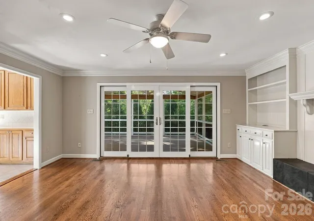Photo 4 of Single family home for sale at 233 Nottingham Cir, Statesville, NC 28625 | MLS# 4403951 | Listing updated on 2026-10-08