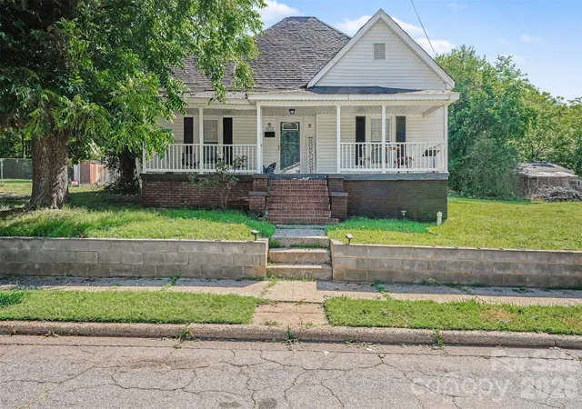 Photo 1 of Single family home for sale at 312 Vance Ave, Salisbury, NC 28144 | MLS# 4403955 | Listing updated on 2026-07-17