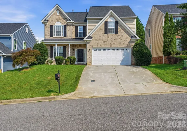 Photo 2 of Single family home for sale at 182 Wedge View Way, Statesville, NC 28677 | MLS# 4403962 | Listing updated on 2026-09-30