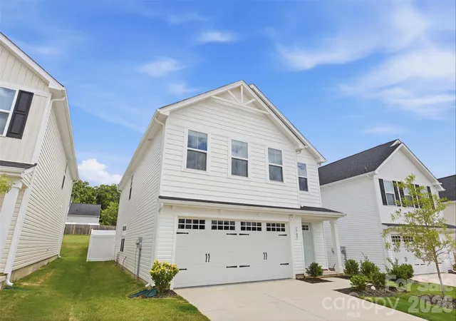 Photo 1 of Single family home for sale at 1705 Gutter Branch Dr, Charlotte, NC 28216 | MLS# 4404002 | Listing updated on 2026-08-26