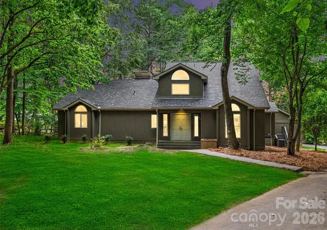 Photo 1 of Single family home for sale at 5042 Marci Ln, Belmont, NC 28012 | MLS# 4404016 | Listing updated on 2026-10-02