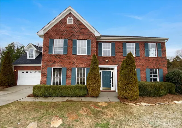 Photo 1 of Single family home for sale at 138 Woodside Village Dr, Rock Hill, SC 29730 | MLS# 4404017 | Listing updated on 2026-08-16