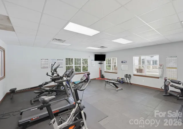 2nd image of 123 Foxden Dr, Fletcher, NC 28732