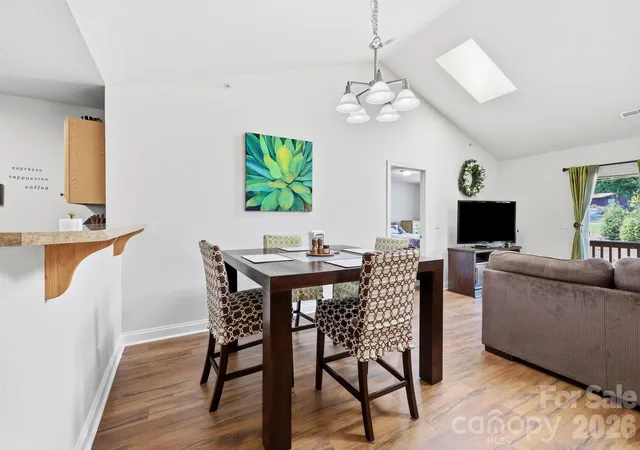 5th image of 123 Foxden Dr, Fletcher, NC 28732