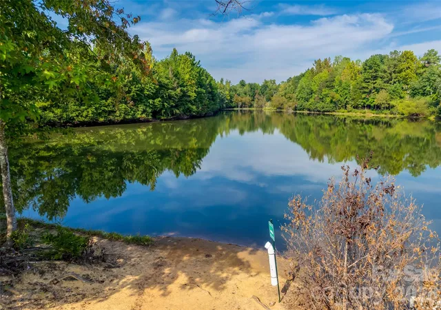 2nd image of 3339 Kingshire Wy, Clover, SC 29710 | MLS# 4404024