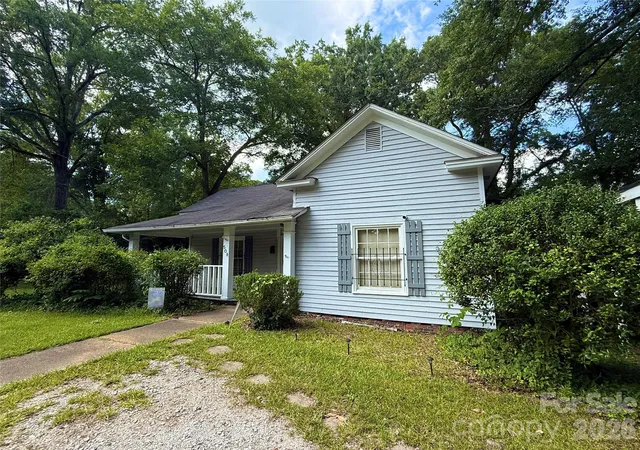 1st image of 508 Chesterfield Ave, Lancaster, SC 29720 | MLS# 4404036