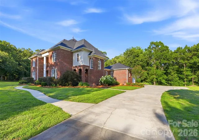 Photo 3 of Single family home for sale at 9620 Covey Trl, Indian Trail, NC 28079 | MLS# 4404053 | Listing updated on 2026-09-23