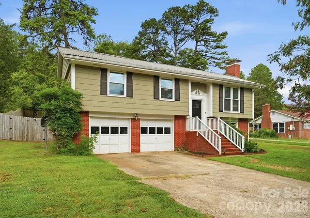 3rd image of 2080 South Point Rd, Belmont, NC 28012 | MLS# 4404063