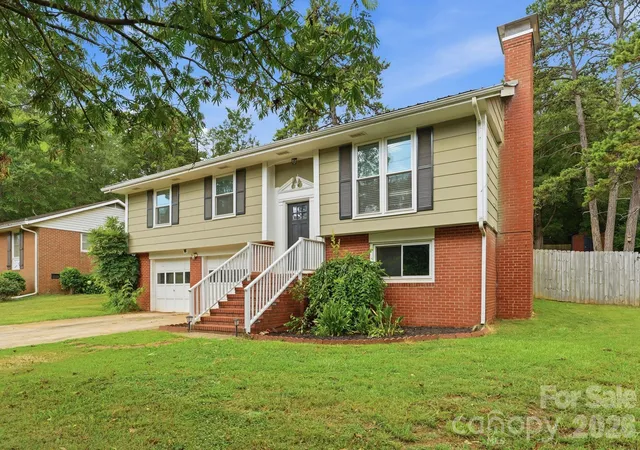 4th image of 2080 South Point Rd, Belmont, NC 28012 | MLS# 4404063
