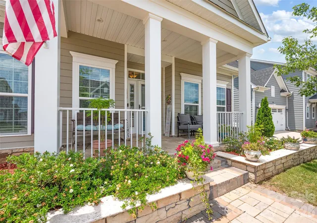 2nd image of 11216 Vanguard Pkwy #395, Huntersville, NC 28078 | MLS# 4404073