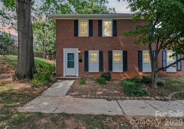 Photo 1 of Sale Pending at 1801 Pewsbury Rd, Charlotte, NC 28210 | MLS# 4404085 | Listing updated on 2026-10-28