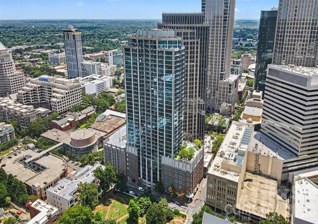 Photo 38 of Condo for sale at 210 N Church St #2204, Charlotte, NC 28202 | MLS# 4404103 | Listing updated on 2026-07-18