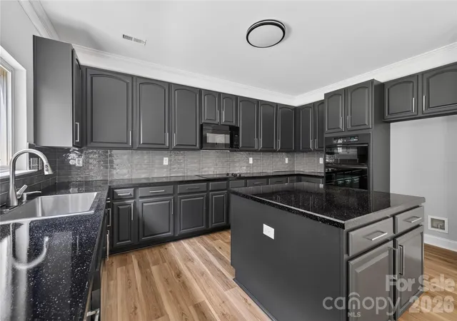 5th image of 4348 Stone Mountain Dr, Gastonia, NC 28054 | MLS# 4404110