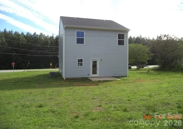 Photo 2 of Sale Pending at 195 Bethesda Rd, Statesville, NC 28677 | MLS# 4404123 | Listing updated on 2026-10-07