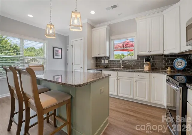 Photo 3 of Townhouse for sale at 103 Canter Ln, Mooresville, NC 28115 | MLS# 4404133 | Listing updated on 2026-09-22