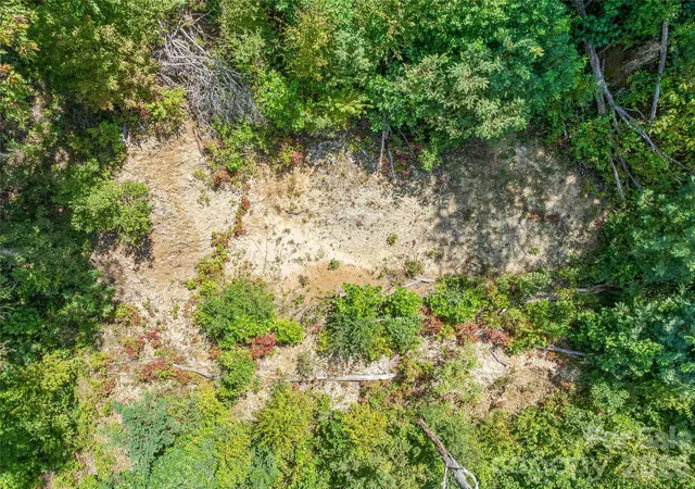 2nd image of 632 Justus Case Mountain Pl, Hendersonville, NC 28792 | MLS# 4404137