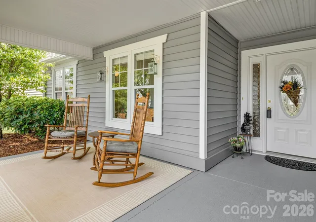 3rd image of 208 Snowy Egret Way, Hendersonville, NC 28792 | MLS# 4404138