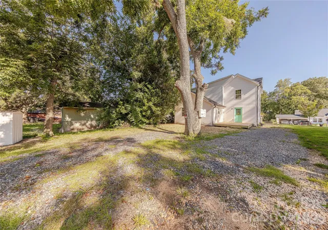 38th image of 214 E Washington Ave, Bessemer City, NC 28016 | MLS# 4404142