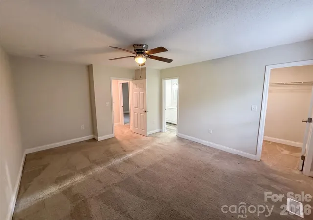 Photo 3 of Single family home for sale at 930 Marshall Dr, Concord, NC 28027 | MLS# 4404143 | Listing updated on 2026-08-13