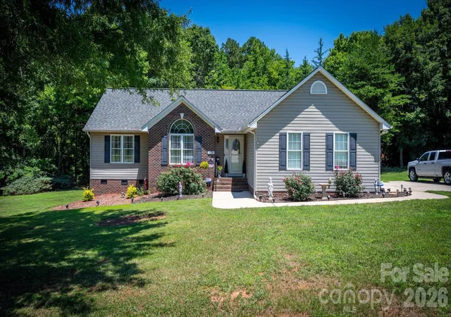 Photo 1 of Single family home for sale at 6479 Ameba Ln, Denver, NC 28037 | MLS# 4404181 | Listing updated on 2026-08-30