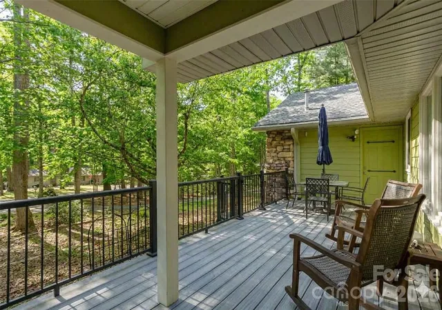 3rd image of 128 Camellia Way, Hendersonville, NC 28739 | MLS# 4404183