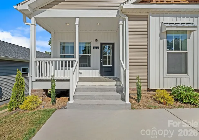 Photo 2 of Single family home for sale at 135 Bellamy Rd, Asheville, NC 28806 | MLS# 4404199 | Listing updated on 2026-09-27