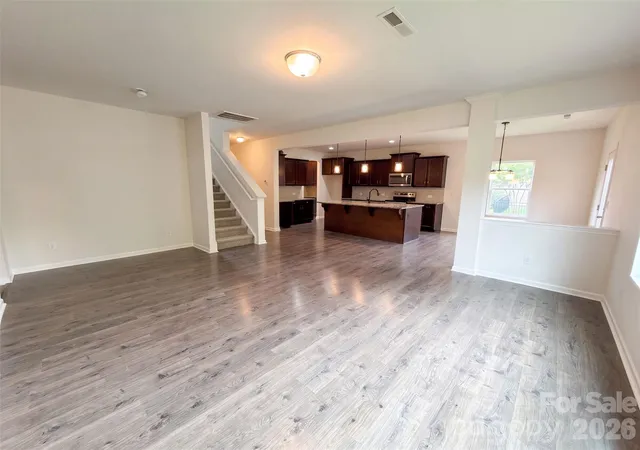 Photo 3 of Single family home for sale at 5627 Barclay Ct, Fort Mill, SC 29707 | MLS# 4404202 | Listing updated on 2026-10-09