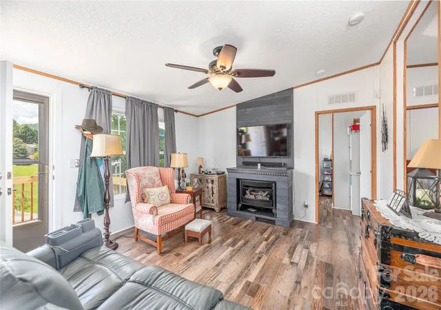 Photo 4 of Single family home for sale at 40 Farmstead Rd, Leicester, NC 28748 | MLS# 4404206 | Listing updated on 2026-09-04