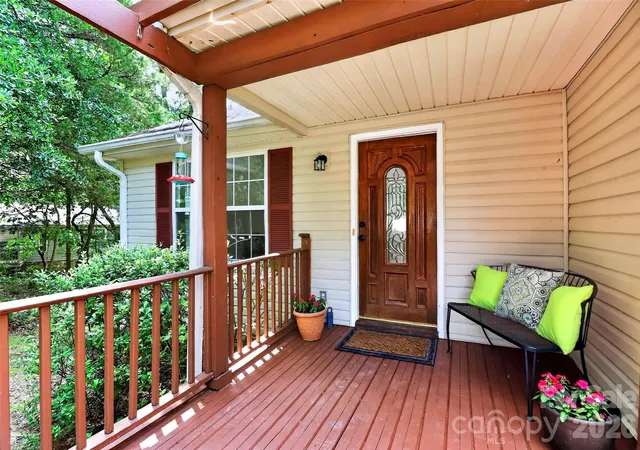 Photo 3 of Single family home for sale at 7912 Ritter Dr, Charlotte, NC 28270 | MLS# 4404263 | Listing updated on 2026-10-21