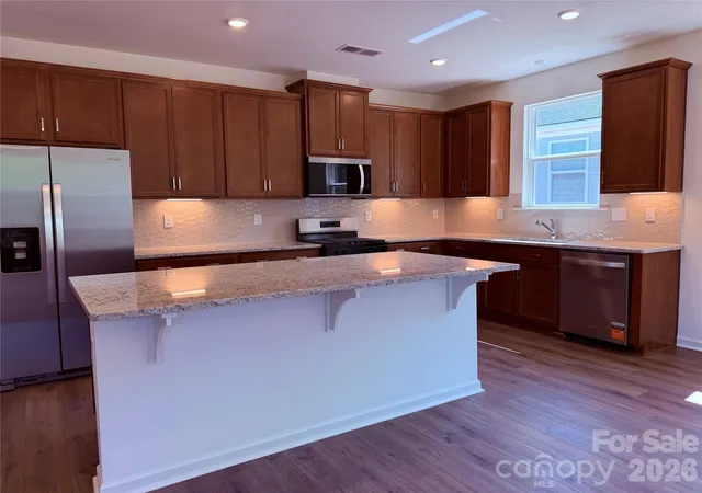 2nd image of 1916 Berksdale Ct, Denver, NC 28037 | MLS# 4404315