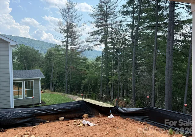 2nd image of 236 Smokey Holler Dr, Asheville, NC 28803 | MLS# 4404347