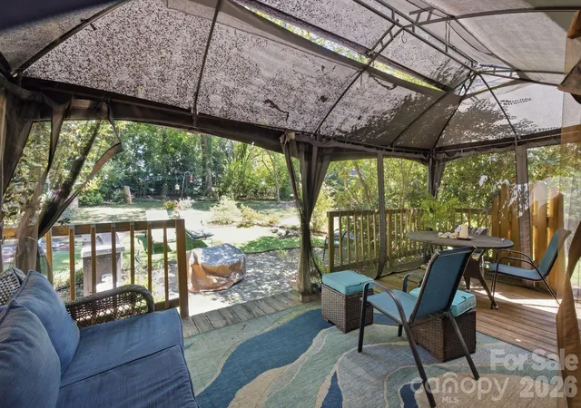 Photo 2 of Single family home for sale at 21235 Sandy Cvs Rd, Cornelius, NC 28031 | MLS# 4404400 | Listing updated on 2026-09-08