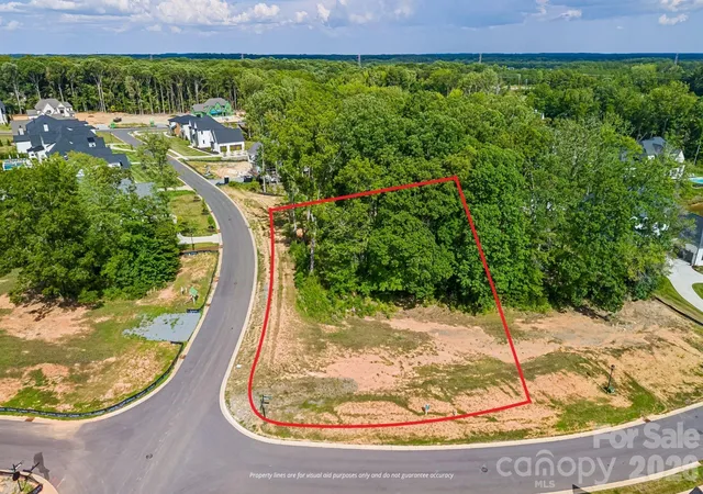 3rd image of 903 Deodar Cedar Dr, Matthews, NC 28104 | MLS# 4404406