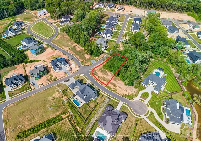 5th image of 903 Deodar Cedar Dr, Matthews, NC 28104 | MLS# 4404406