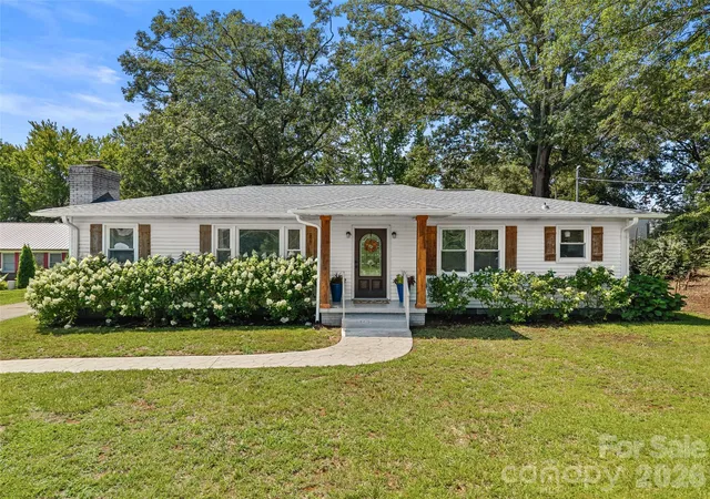 1st image of 340 Tigerville Rd, Travelers Rest, SC 29690 | MLS# 4404420