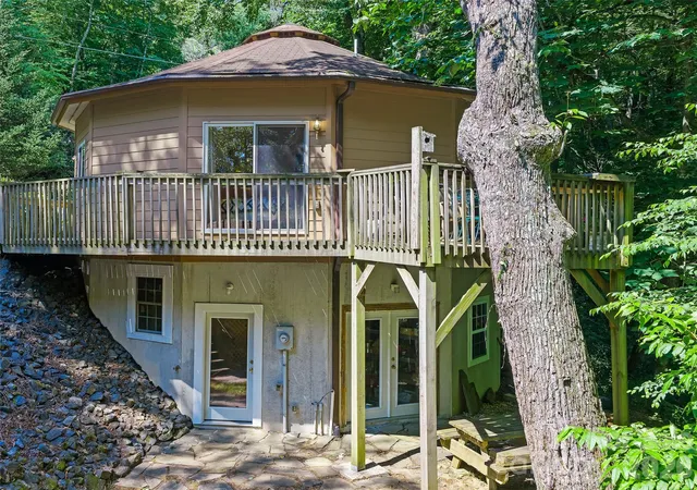 Photo 44 of Multi family home for sale at 284 Simmons Ridge Rd, Spruce Pine, NC 28705 | MLS# 4404444 | Listing updated on 2026-07-23