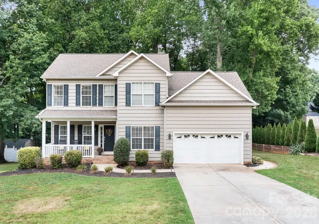 Photo 1 of Single family home for sale at 142 Valley Glen Dr, Troutman, NC 28166 | MLS# 4404466 | Listing updated on 2026-09-06