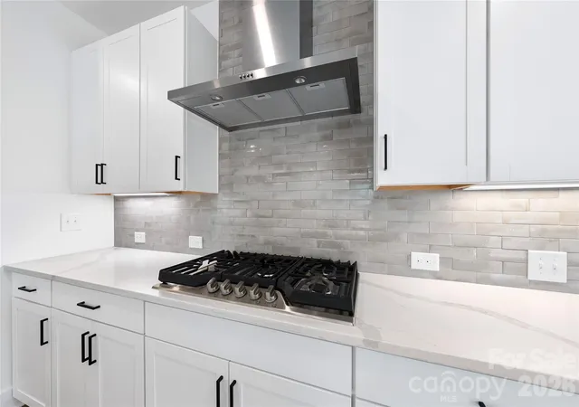 Photo 3 of Single family home for sale at 1120 Berryhill Rd, Charlotte, NC 28208 | MLS# 4404472 | Listing updated on 2026-09-01