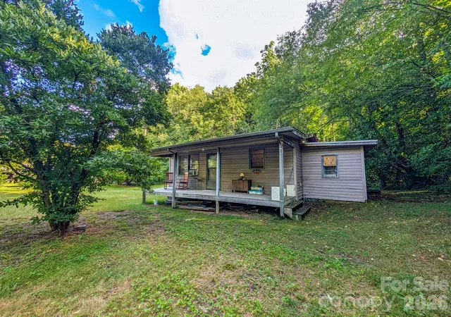 3rd image of 172 Lower Browns Creek Rd, Burnsville, NC 28714 | MLS# 4404478
