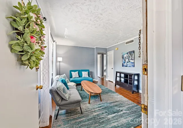 1st image of 918 Mcalway Rd #D, Charlotte, NC 28211 | MLS# 4404496