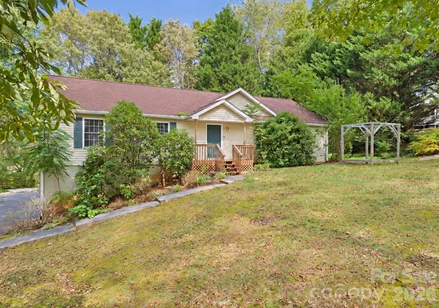 Single family home for sale at 23 Rolling Hills Dr, Asheville, NC 28806 | MLS# 4404513