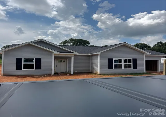 Photo 1 of Single family home for sale at 5721 Church St, Fort Lawn, SC 29714 | MLS# 4404514 | Listing updated on 2026-08-12
